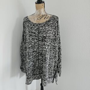 New York & Company Black and White Sweater